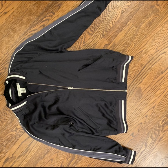 Satin material varsity/bomber jacket - Picture 3 of 4